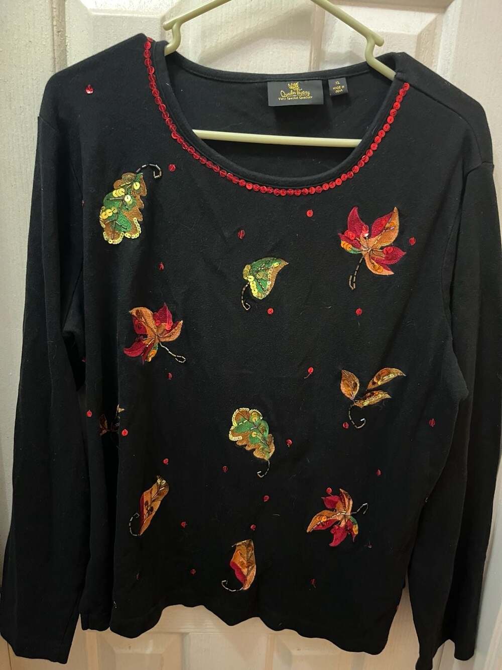 Quacker Factory Fall Leaves Top Size XL Black Embellished